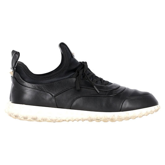 Valentino Soul AM Sneakers in Black Calfskin Leather