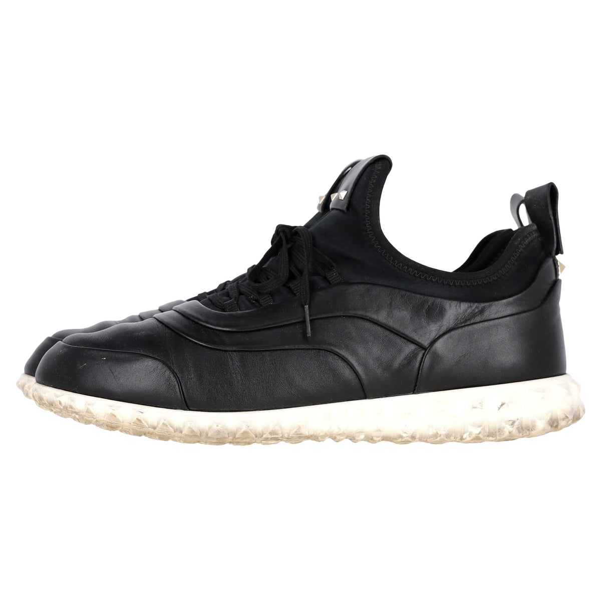 Valentino Soul AM Sneakers in Black Calfskin Leather