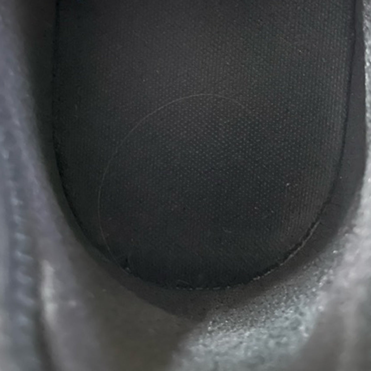 Valentino Soul AM Sneakers in Black Calfskin Leather