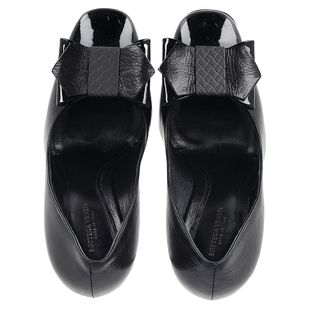 Bottega Veneta Bow Detail Pumps in Black Leather