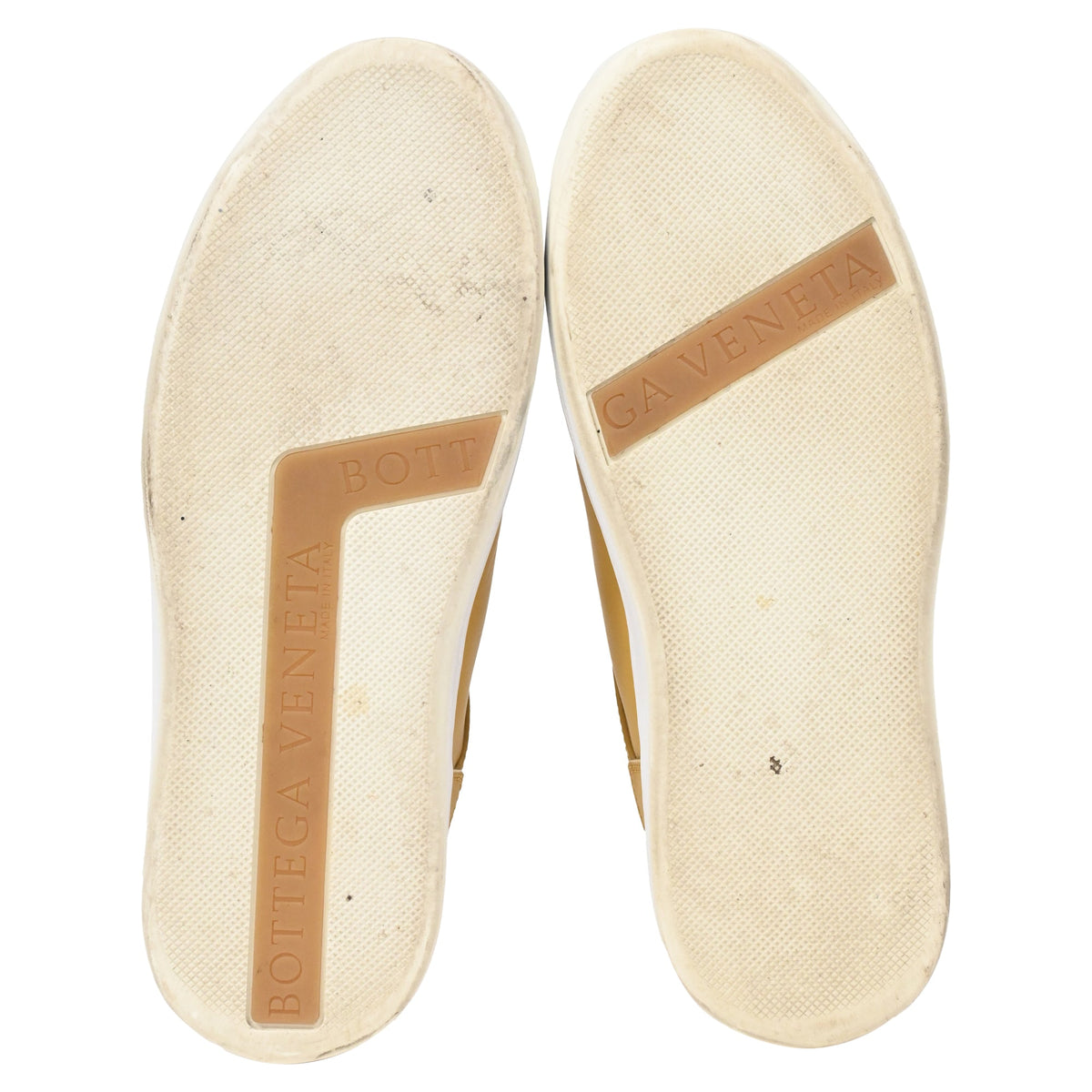 Bottega Veneta Low-Top Sneakers in Yellow Leather