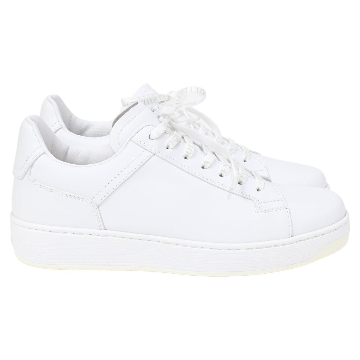 Bottega Veneta Low-Top Sneakers in White Leather