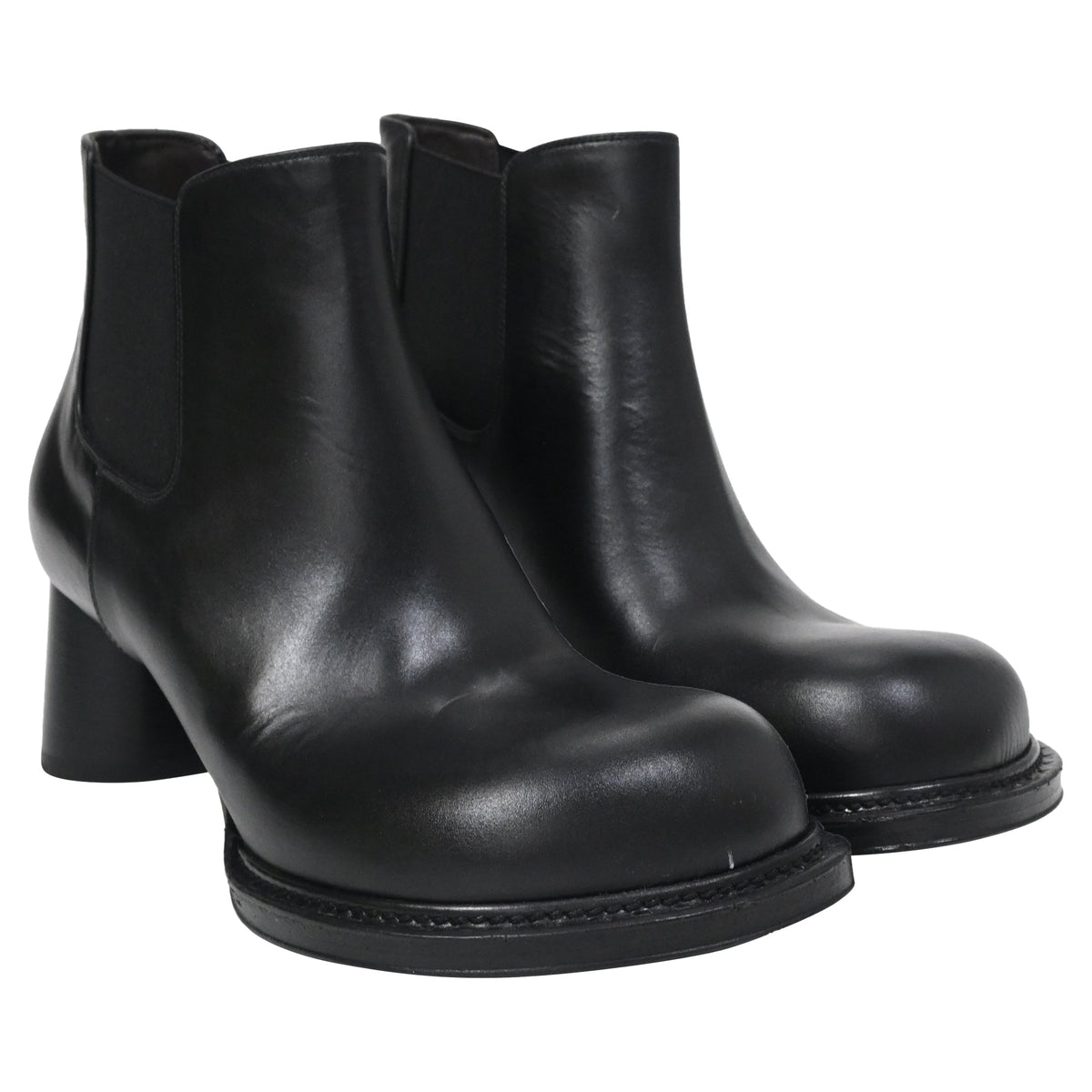 Bottega Veneta Cliff Chelsea Ankle Boots in Black Leather