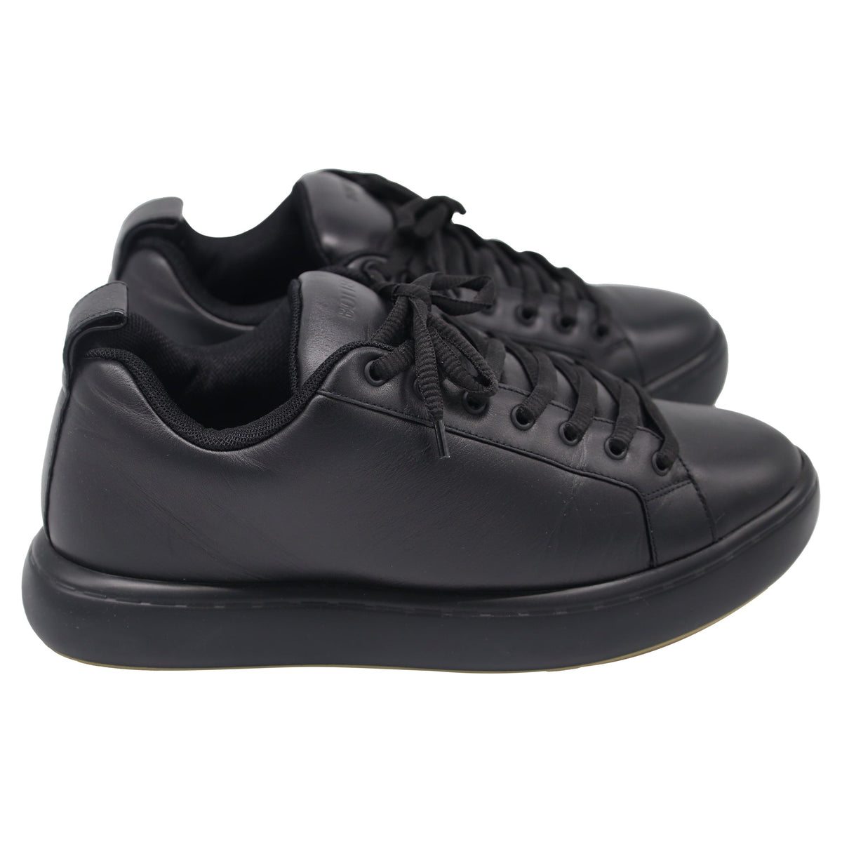 Bottega Veneta Pillow Low-Top Sneakers in Black Calf Leather