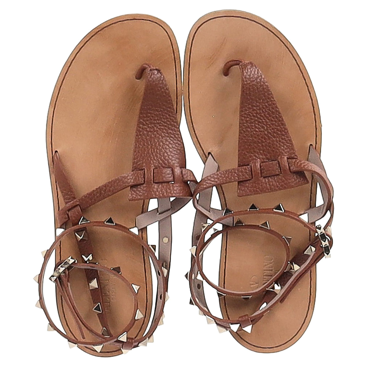 Valentino Garavani Rockstud T-Strap Flat Sandals in Brown Leather