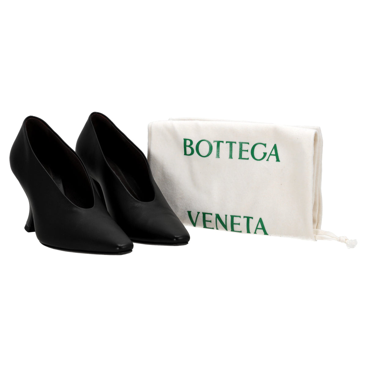 Bottega Veneta Almond Pumps in Black Lamb Leather