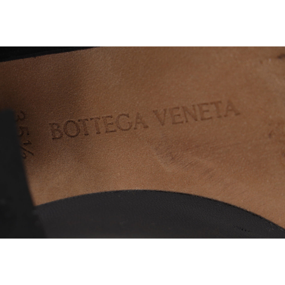 Bottega Veneta Almond Pumps in Black Lamb Leather